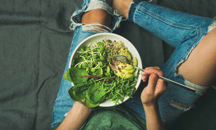 ประโยชน์ของผักใบเขียว กินลดอาการปวดประจำเดือนได้