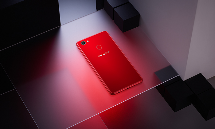 OPPO F7 ที่สุดแห่งสมาร์ทโฟนสำหรับสายเซลฟี่กล้องหน้า 25 MP พร้อม AI Beauty 2.0