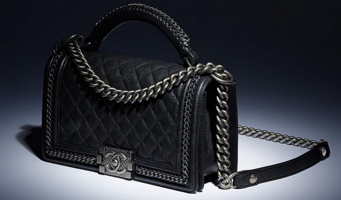 ผลการค้นหารูปภาพสำหรับ Chanel รุ่น Boy