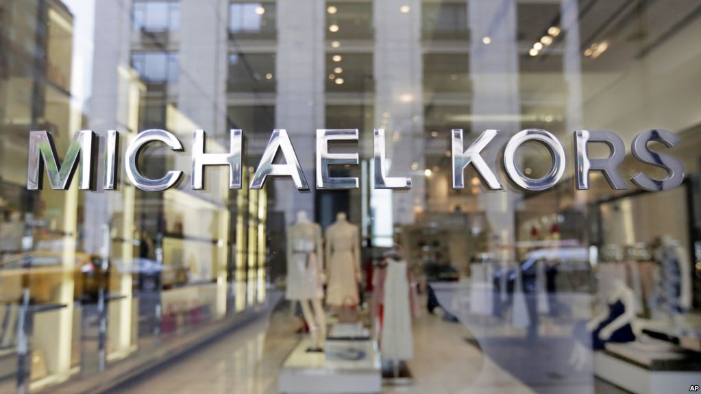 บริษัทแฟชั่น Michael Kors ซื้อกิจการ Versace สองพันล้านดอลลาร์