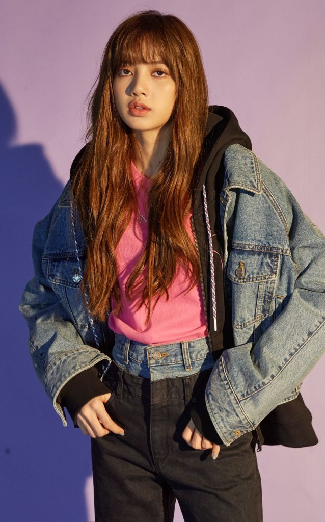 1545910236 blackpink lisa nonagon fw 2018 modxxxxxx lookbook photo 15