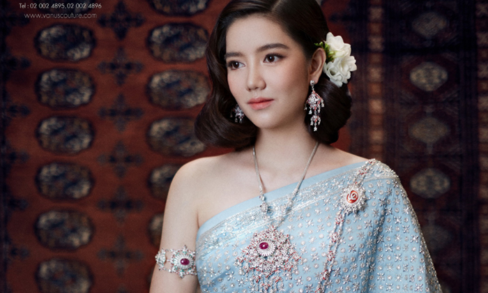 เมื่อ "ริชชี่ อรเณศ" อยู่ในชุดไทยสุดสง่างาม สวยหวานตามแบบแม่หญิงไทย