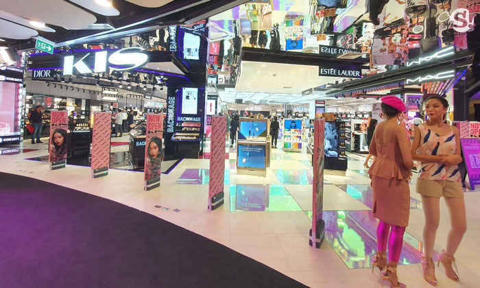 พาทัวร์ KIS BEAUTY STORE ร้านเครื่องสำอางแห่งใหม่ จะมีอะไร น่าสอยบ้าง ตามมา