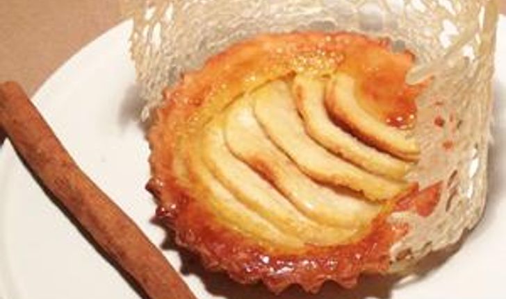 Caramel Apple Tart