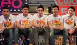 หล่อละลายกับ 50 หนุ่มโสดในฝันคลีโอ 2013