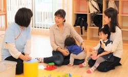 “เรียนรู้กฎเกณฑ์การอยู่ในสังคม” หลักสำคัญในการเลี้ยงลูกของคนญี่ปุ่น