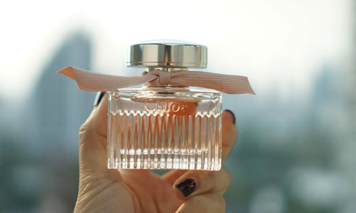 ชวนสัมผัสความหอมใหม่ล่าสุดจาก Chloé L’eau ที่ให้กลิ่นอายของดอกไม้ในฤดูใบไม้ผลิ