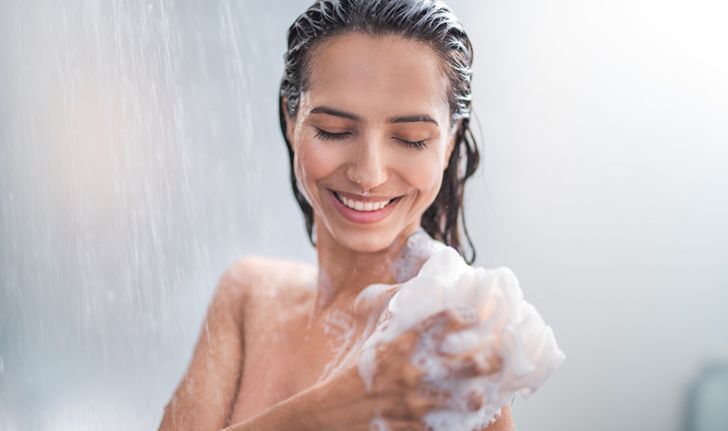 6 ประโยชน์จากการอาบน้ำเย็น ฝืนสักนิด ถ้าติดอาบน้ำอุ่น แล้วจะรู้ว่าคุ้มจริง