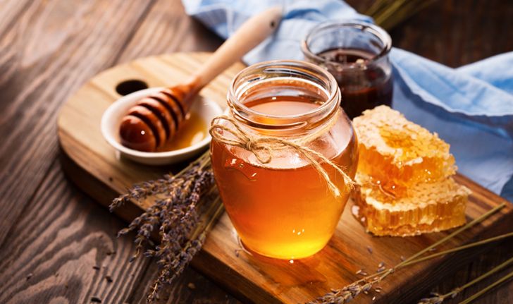 6 ประโยชน์ของน้ำผึ้ง และไอเดียการกินการใช้น้ำผึ้งเพื่อสุขภาพ