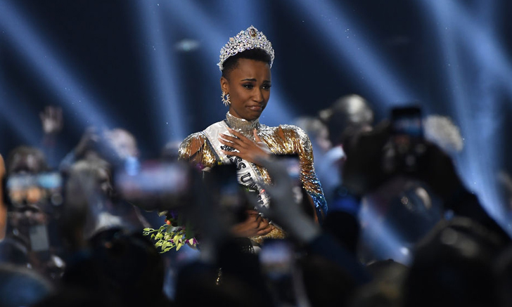 Miss Universe 2020 เลื่อนจัดประกวดต้นปีหน้า "Zozibini Tunzi" ครองมงกุฎ 2 ปีซ้อน