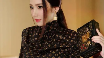 "อั้ม พัชราภา" สวยแพงกับลุค LOUIS VUITTON ตั้งแต่หัวจรดเท้า