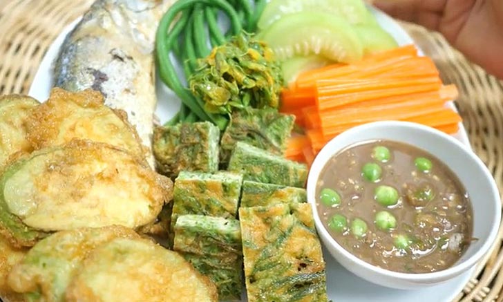 วิธีทำน้ำพริกกะปิ ปลาทูทานคู่กับผักสด ผักต้มหรือจะเป็นผักทอดก็อร่อย