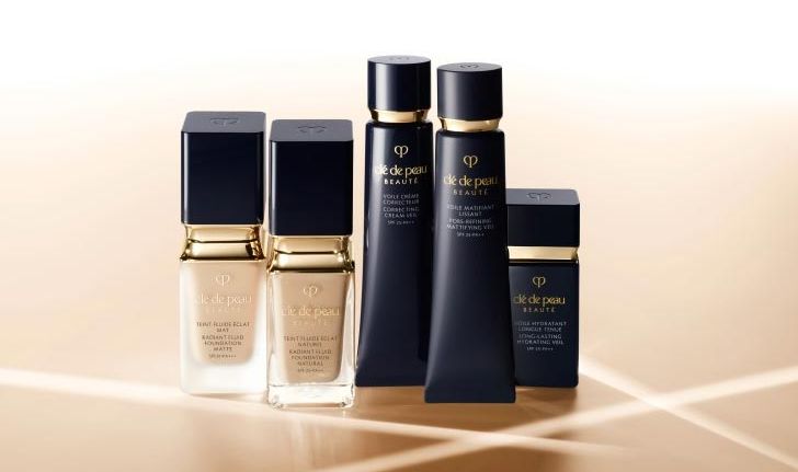 ไพรเมอร์สูตรอำพราง พร้อมปรับผิวให้ละเอียด นวลเนียน จาก Cle de Peau Beaute