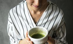 7 ประโยชน์ที่ร่างกายได้รับจากการดื่มชาเขียววันละถ้วย