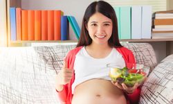 7 อาหารบำรุงคนท้อง 1 เดือนแรก เช็กสิมีอะไรบ้าง?