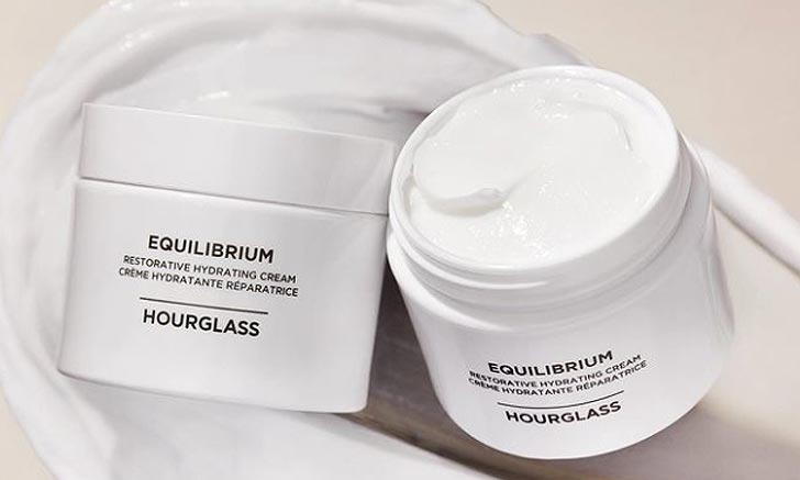 มอยซ์เจอไรเซอร์สูตรเข้มข้น HOURGLASS Equilibrium Restorative Hydrating Cream