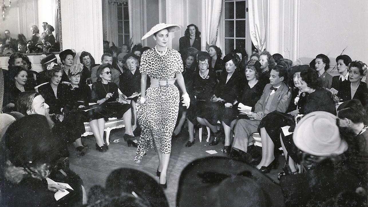 คอลเลกชั่นแรกของ Christian Dior เมื่อปี 1947