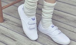 Keds ครีเอตสนีกเกอร์น้องใหม่รุ่น Velcro Champion ให้สาวๆ ได้เสริมความคิ้วท์รับหน้าร้อน