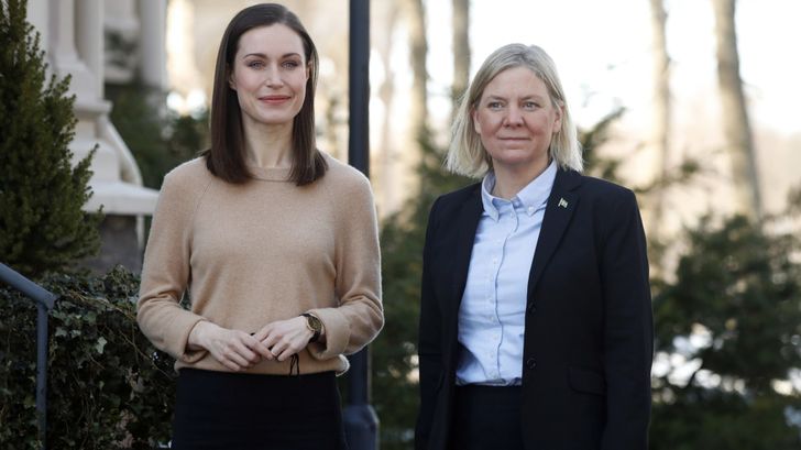 (จากซ้าย) Sanna Marin, Magdalena Andersson