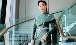 "แพรี่พาย" สตรีต้นแบบ ผู้นำในการสนับสนุน อนุรักษ์ผ้าไทย ในชุดไทยสุดสง่างาม