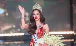 "แอนนา เสืองามเอี่ยม" สวยพร้อม สมมง คว้า Miss Universe Thailand 2022