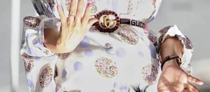 ลองกลับภาพ จะเห็นได้ชัดถึงโลโก้