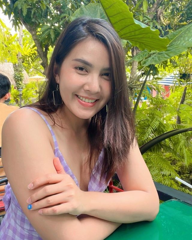 กัปตันชมพู่ พรพรรณ