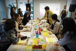 Spaces โคเวิร์กกิ้ง สเปชร่วมสร้างสุขเพื่อสังคมกับกิจกรรม Spaces x Art for Cancer workshop