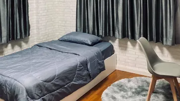 ไอเดียรีโนเวท “ห้องนอนโทนสีเทา-ขาว” เปลี่ยนบรรยากาศห้องอายุ 16 ปี ด้วยงบ 5000 บาท