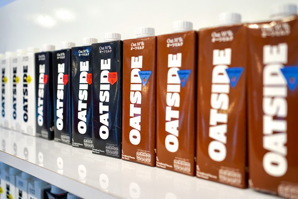 OATSIDE มีวางจำหน่ายที่ร้านค้าชั้นนำและช่องทางออนไลน์ต่างๆ