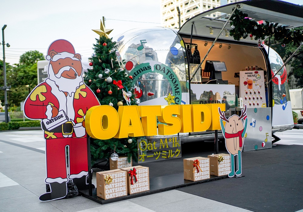 OATSIDE CHRISTMAS FOOD TRUCK X ชาตรามือ ที่สามย่านมิตรทาวน์
