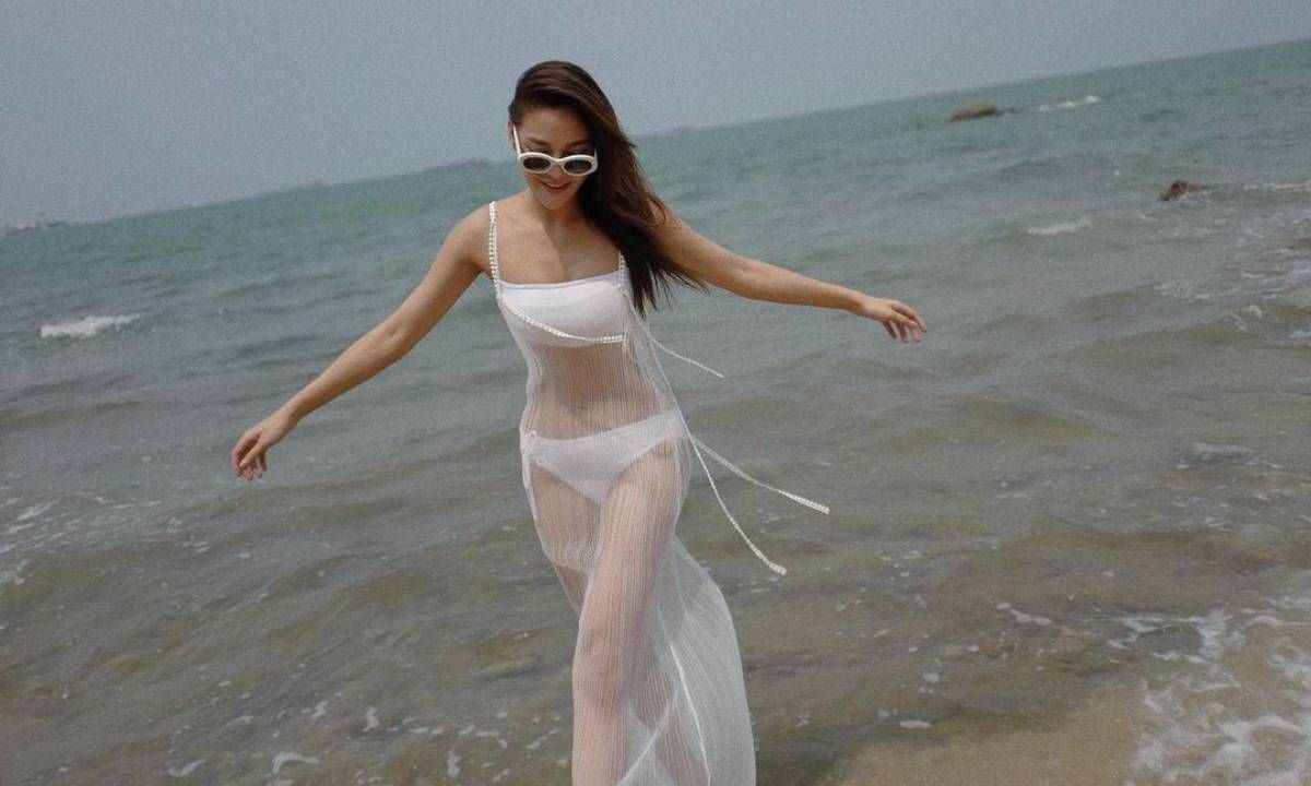 "ปุ๊กลุก ฝนทิพย์" สวมบิกินี่สีขาวแบบไฮคลาส นาทีนี้ซ่อนความแซ่บไม่อยู่จริงๆ
