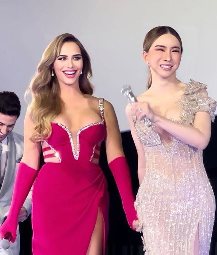 Angela Ponce