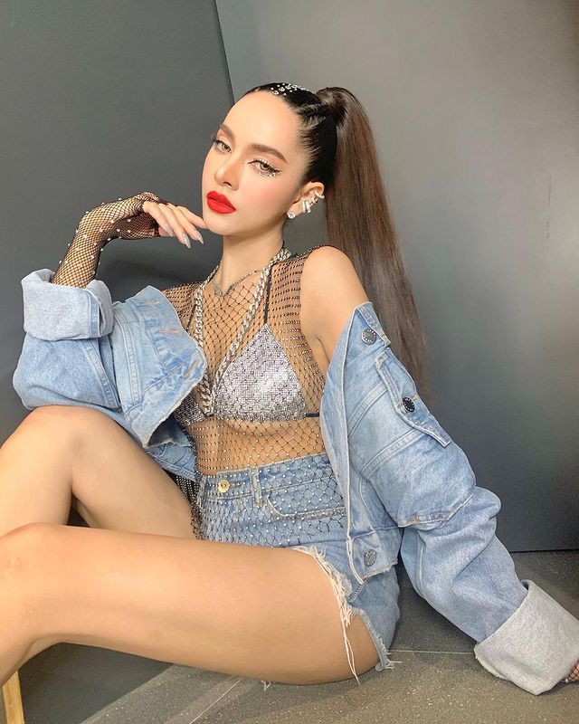 ส้มโอ ชมพูนุท