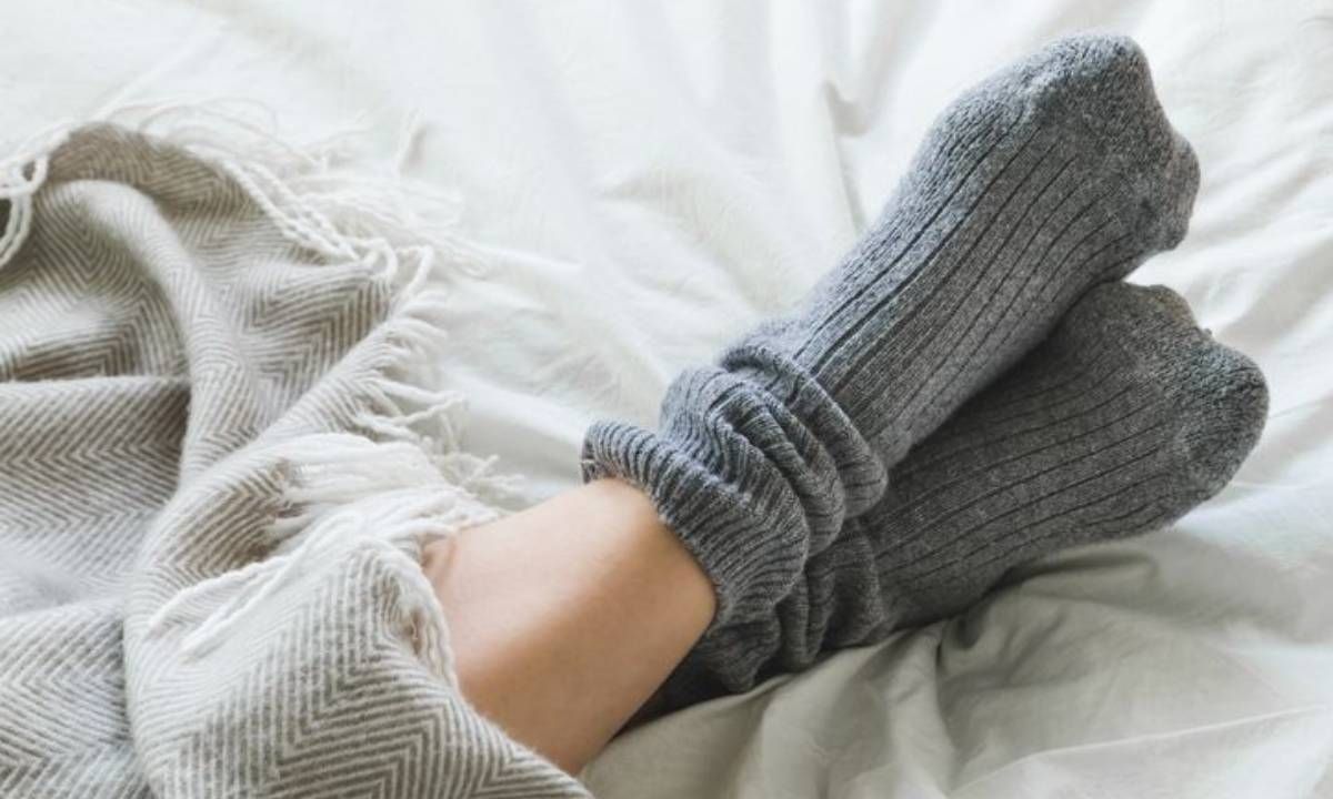 ประโยชน์ด้านสุขภาพของการใส่ถุงเท้านอน