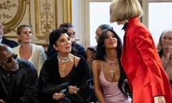 จริงหรือไม่ ที่ Anna Wintour เปลี่ยนที่นั่งหนี Kim Kardashian ใน Paris Fashion Week