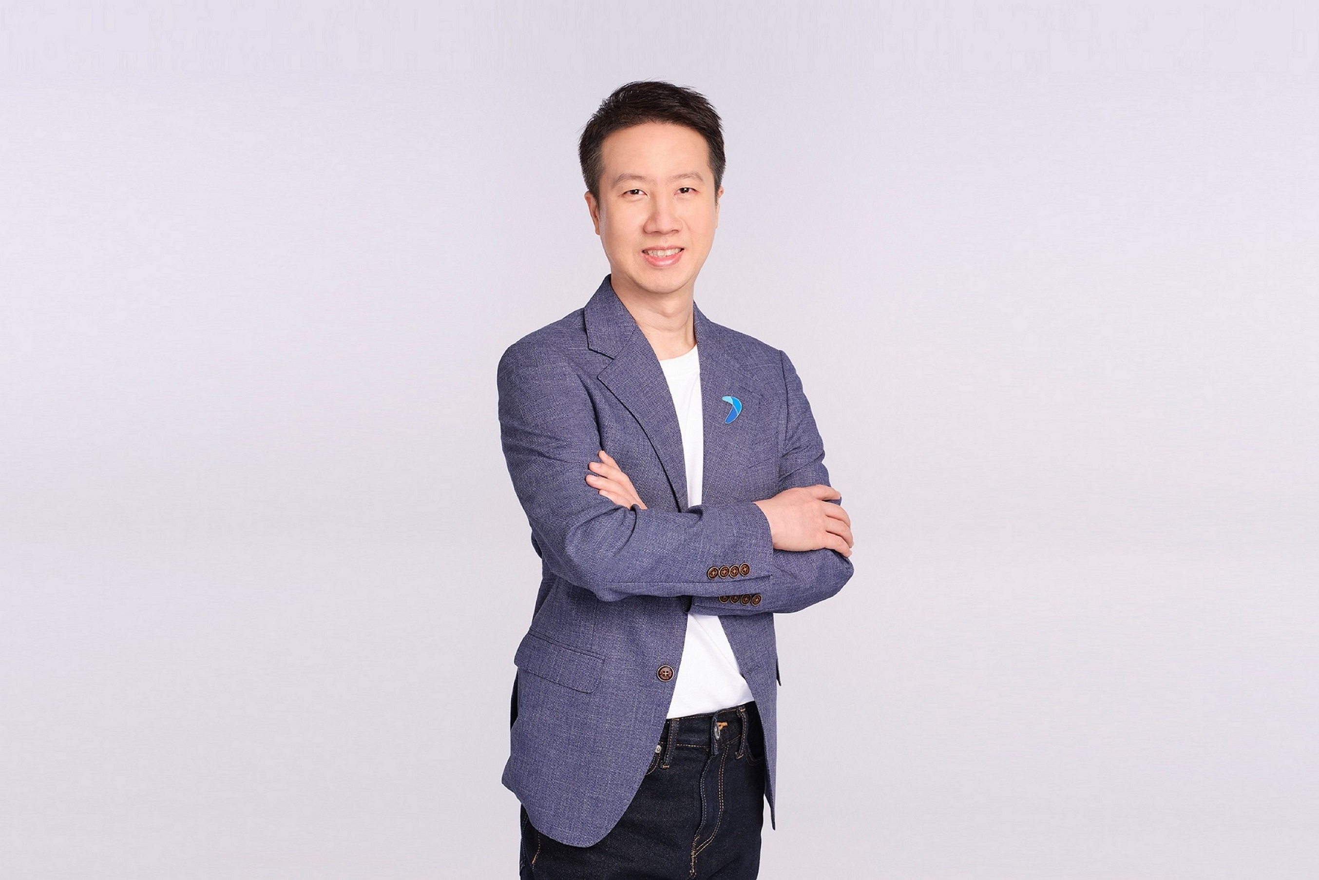 อธิป ศิลป์พจีการ กรรมการผู้จัดการใหญ่ บริษัท อยุธยา แคปปิตอล เซอร์วิสเซส จำกัด