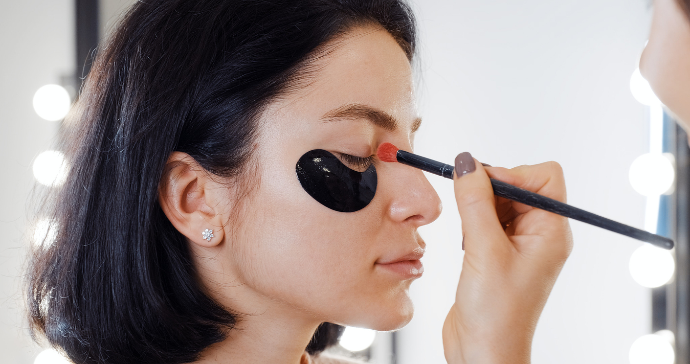 ใต้ตาดำแต่งหน้าเน้นงานผิวยังไงให้สวย ไม่โป๊ะ!