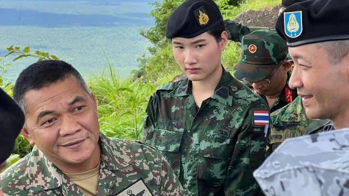 ผู้กองอะตอม