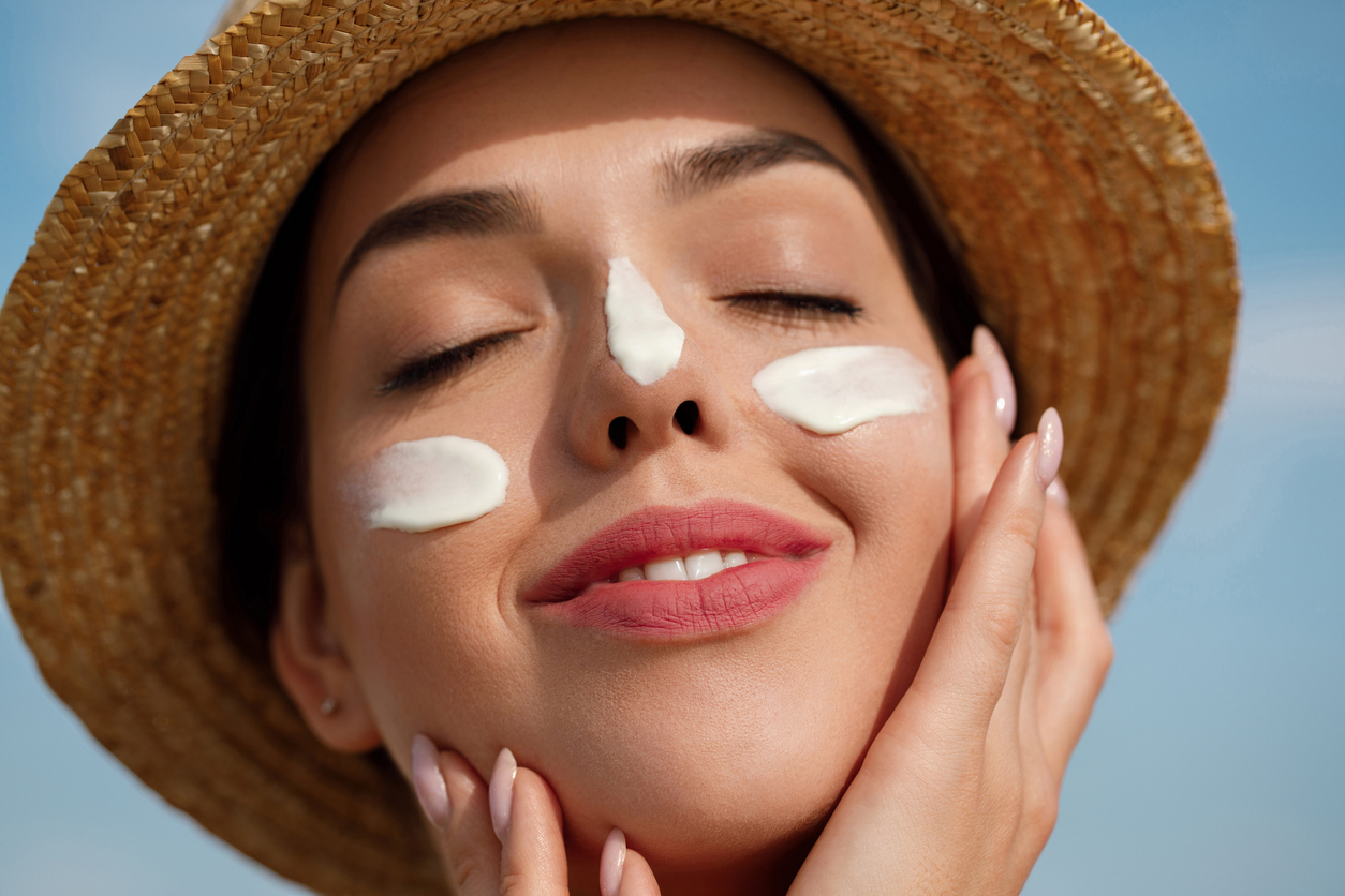 วิธีทาครีมกันแดดหน้า
