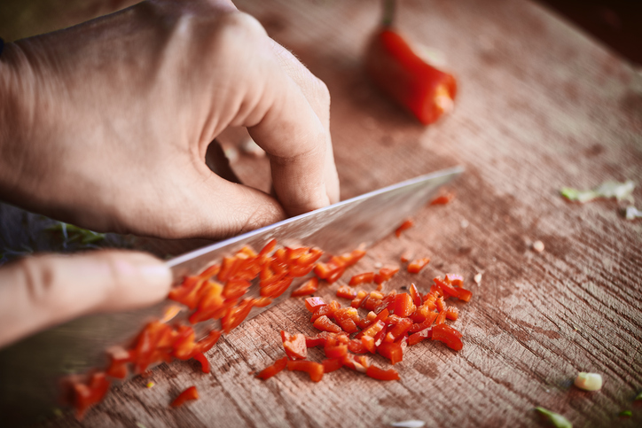 หั่นพริกแล้วแสบร้อนมือ แก้ยังไง