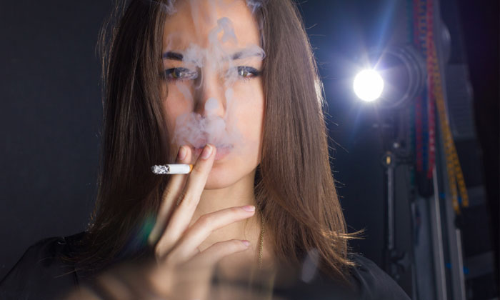 12 เรื่องจริงเกี่ยวกับบุหรี่ที่สาวๆ ต้อง Say NO!