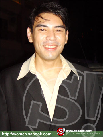 The CLEO 50 Most Eligible Bachelors 2004