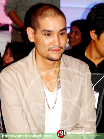 The CLEO 50 Most Eligible Bachelors 2004