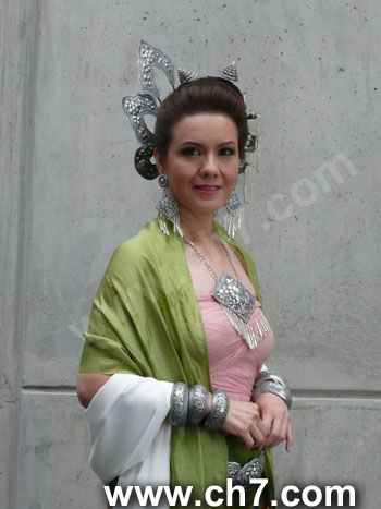 รวมมิตร ชุดผ้าไหมสวยๆ จากละครฮิต ศิลามณี