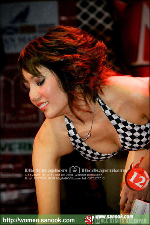 เผยโฉม เมเปิ้ล พัชชุดาญ์  สาวเซ็กซี่คว้ารางวัล Miss Maxim Thailand 2009