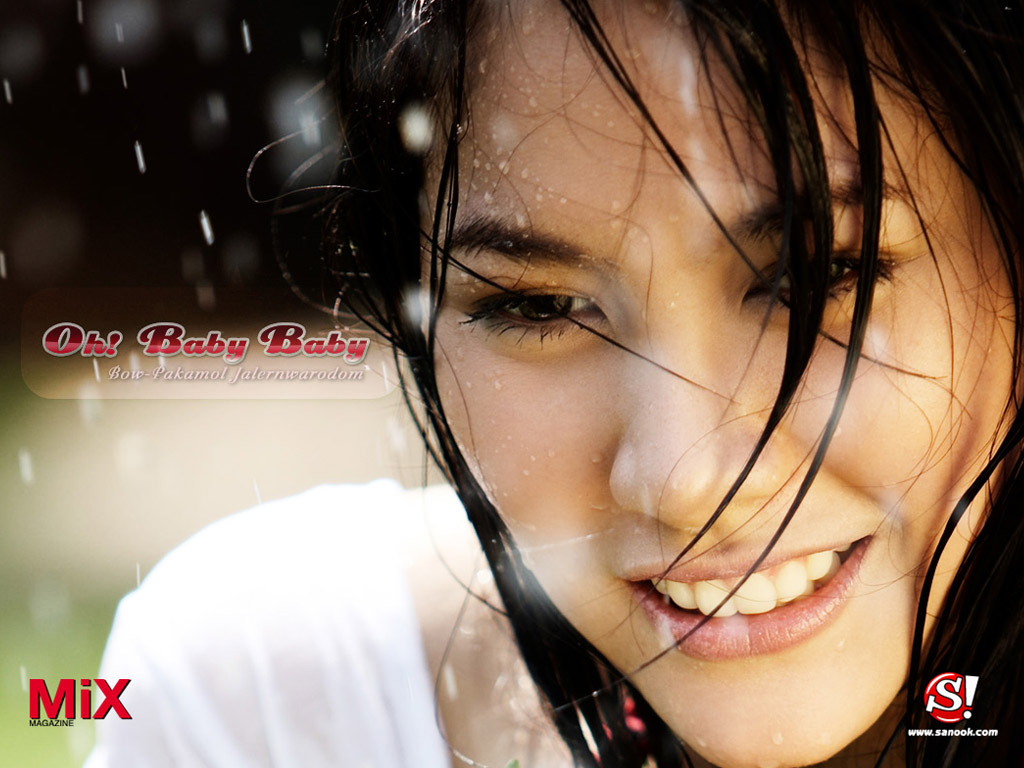 Wallpaper : โบว์ ภคมน เจริญวโรดม Mix Magazine