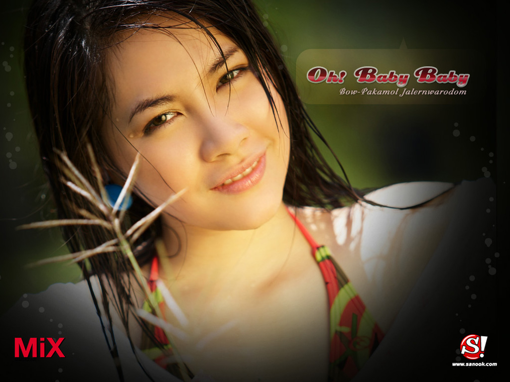 Wallpaper : โบว์ ภคมน เจริญวโรดม Mix Magazine