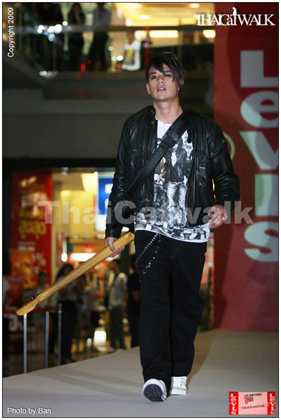 ลีวายส์ 501 เมย์เดย์ ขนทัพดาราประชันชุดเก๋