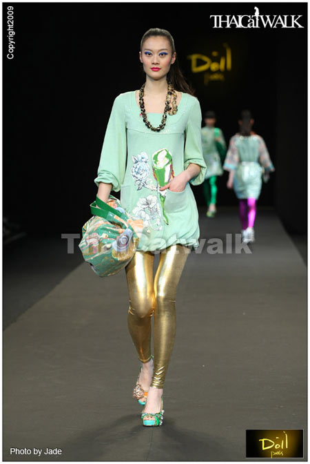 แฟชั่นโชว์จากเกาหลี Seoul Fashion Week